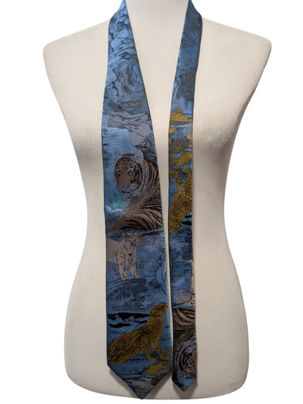 Vintage Animal Kingdom Mens NWT Blue Large Cats Tiger Leopard Polyester 58" Tie